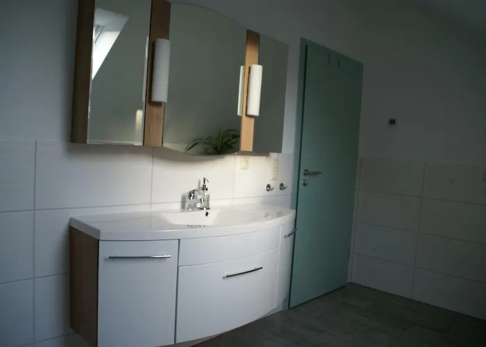 Bahnhof Schlossblick 公寓 *